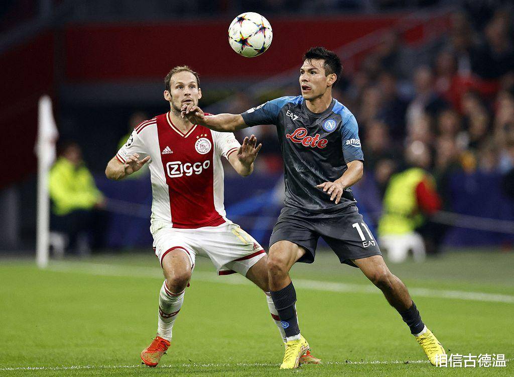 包含阿贾克斯替补上场改变战局，格列兹曼防线瞬间崩溃！的词条